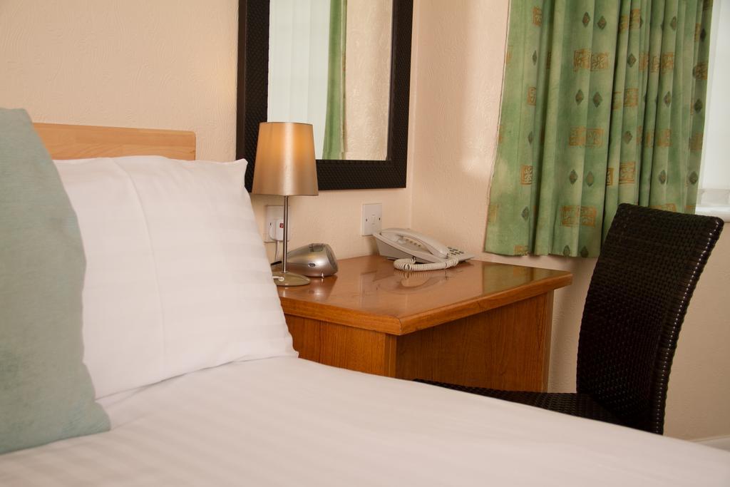 Travelrest Fareham Solent Gateway Hotel Eksteriør billede